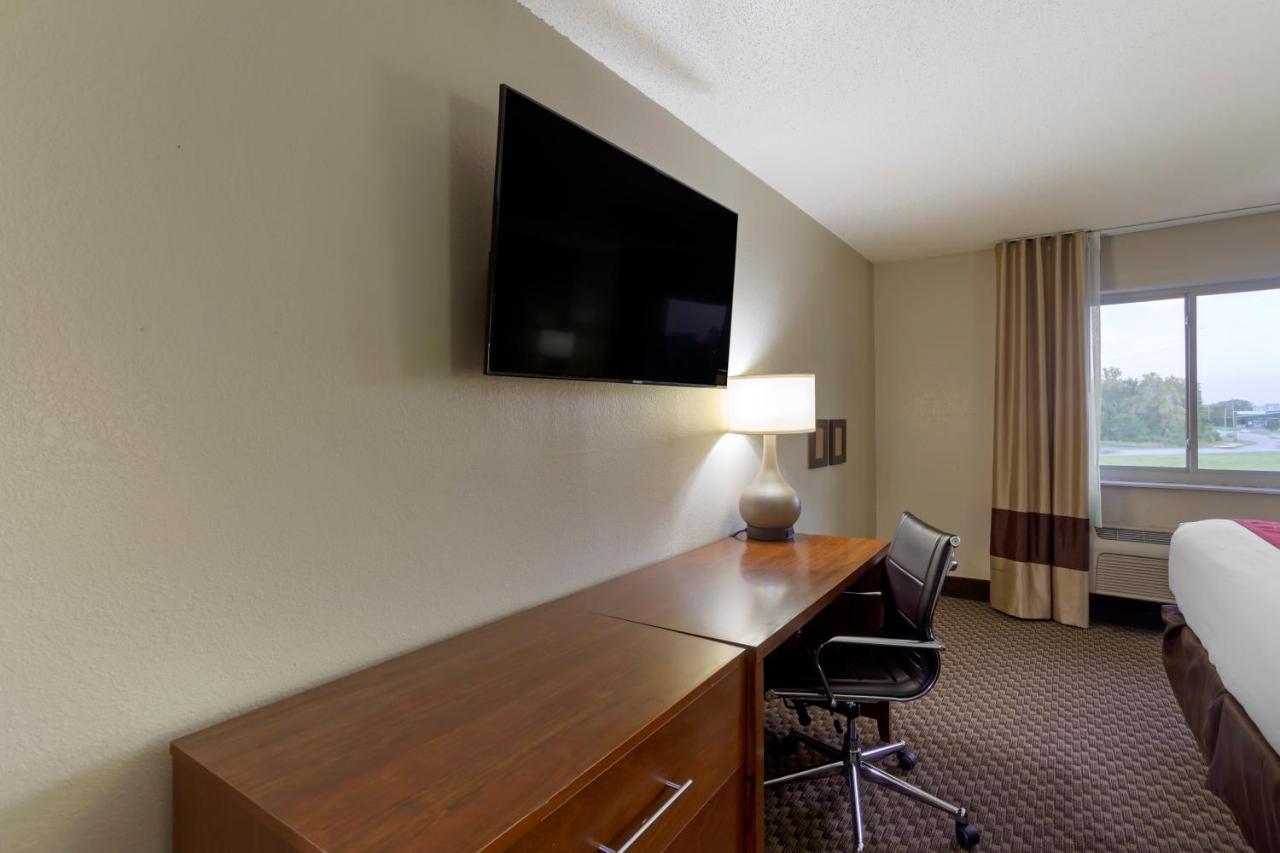 Comfort Inn Hobart-Merrillville I-65 Bagian luar foto