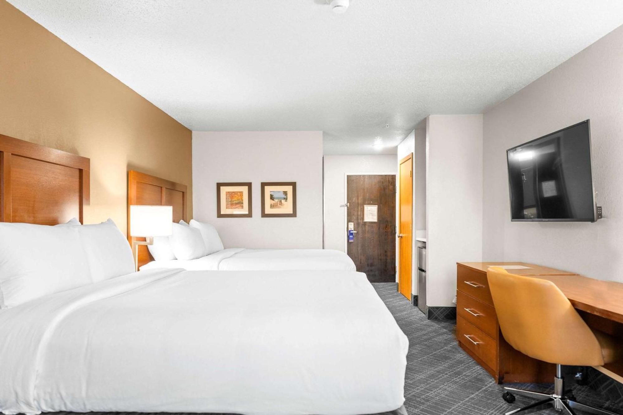 Comfort Inn Hobart-Merrillville I-65 Bagian luar foto